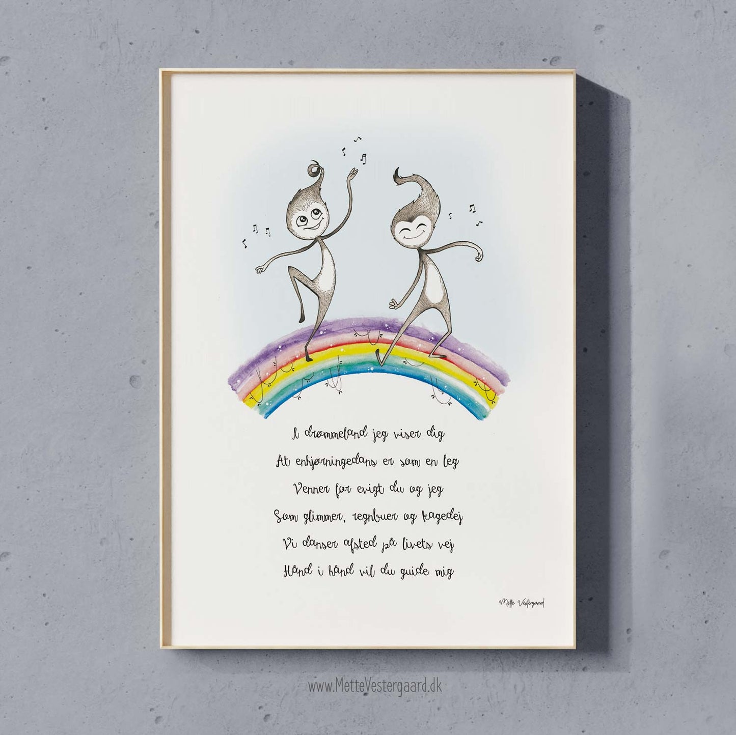 Illustrationen viser en regnbue hvor to små væsner danser enhjørningedans.